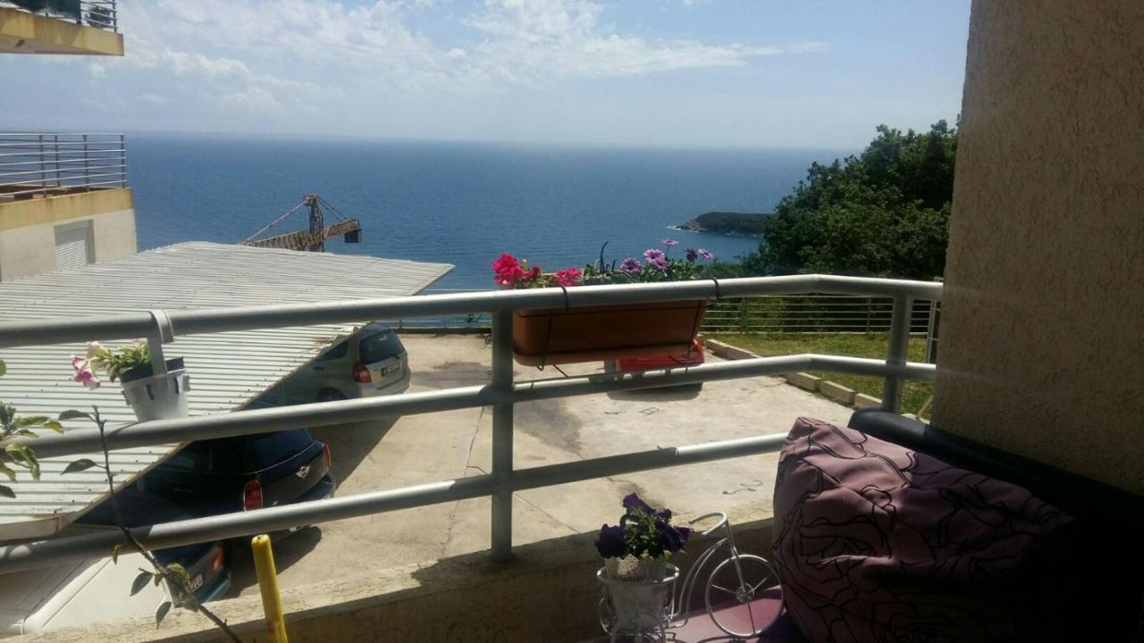 Zgrada Zvicer Seoce Apartment Budva