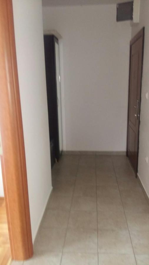 Apartment Zgrada Zvicer Seoce